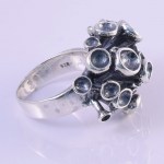 An-Minimal-Anemone-Black2