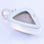 Pend-Rutil-QC5-back