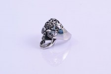 an-steel-man-skull1